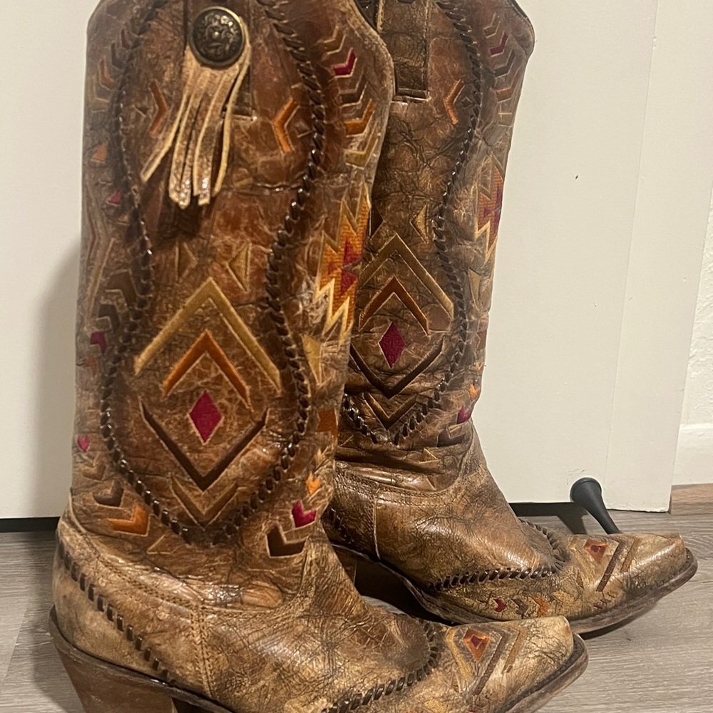 CORRAL Aztec Embroidered Cowgirl Western Boot Snip Toe